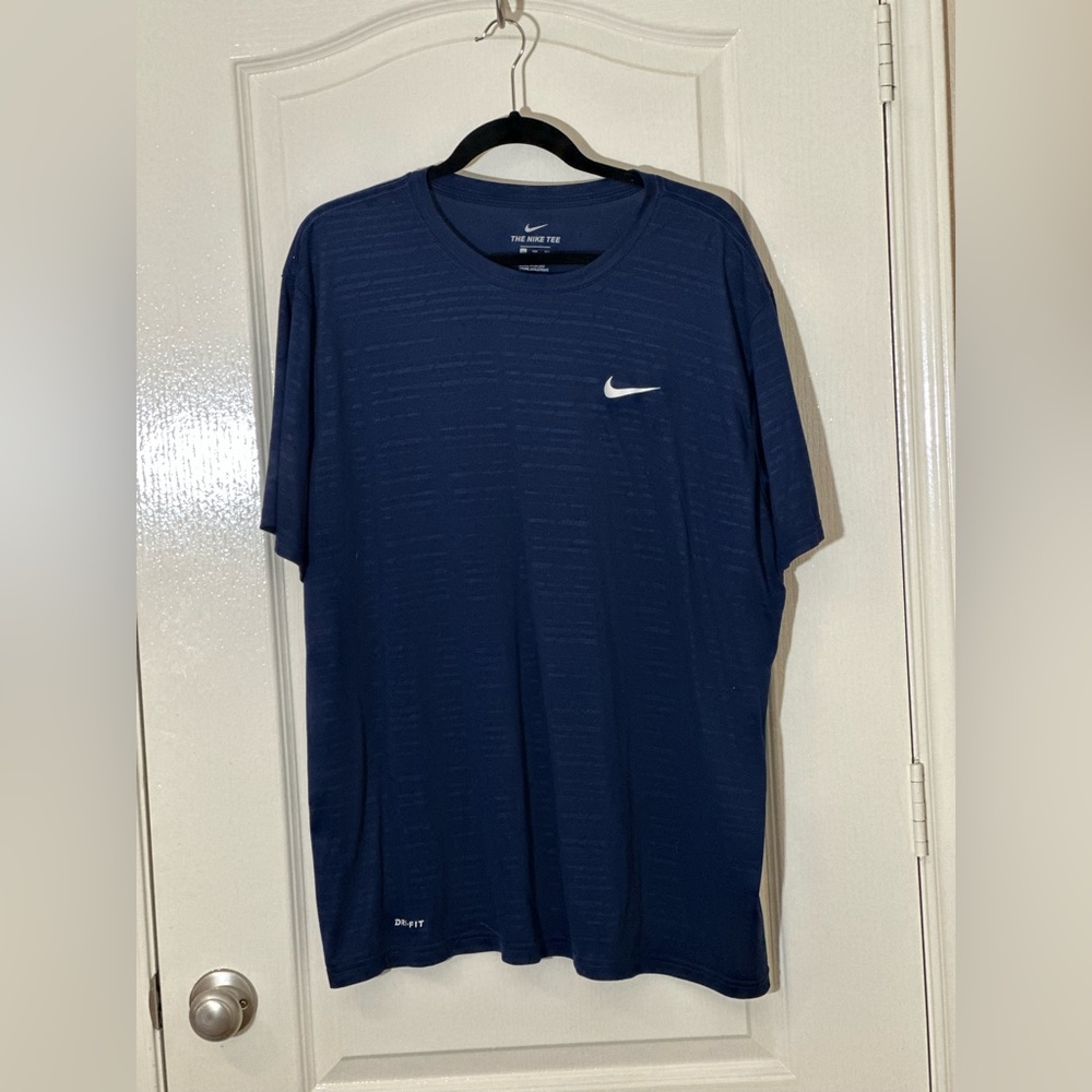 MEN’S NIKE DRI-FIT SHIRT